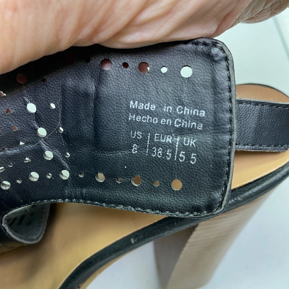 Call it Spring BLK Covered Sandals, 8 Winter Sale - Picture 10 of 10